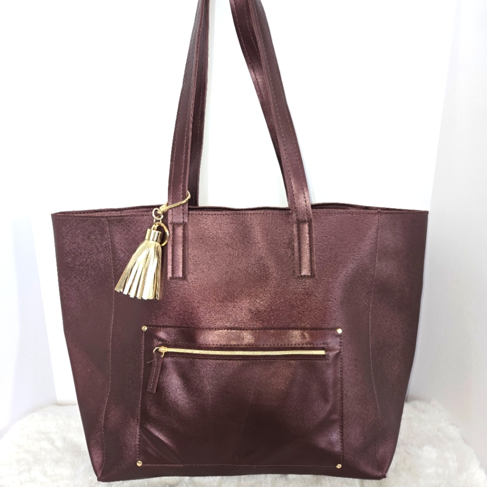 Bath & Body Works VIP Black Friday Elegant Metallic Burgandy Tote Bag